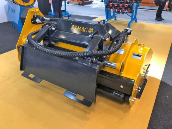 Femac S5MZ200 Schlegelmulcher mit Seitenverschiebung Kompaktlader Radlader 50-90PS Bobcat, Gehl, Case, Cat, Eurocomach, Wacker, Kato, JCB